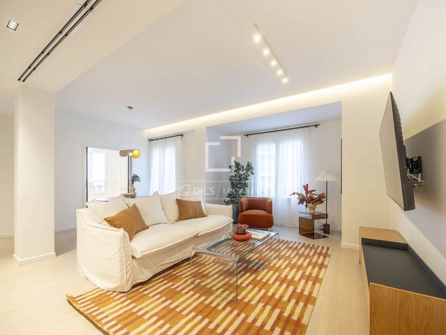 Appartement de 2 chambres à louer à Valence ville - 2 200 € (Ref: 9372087)