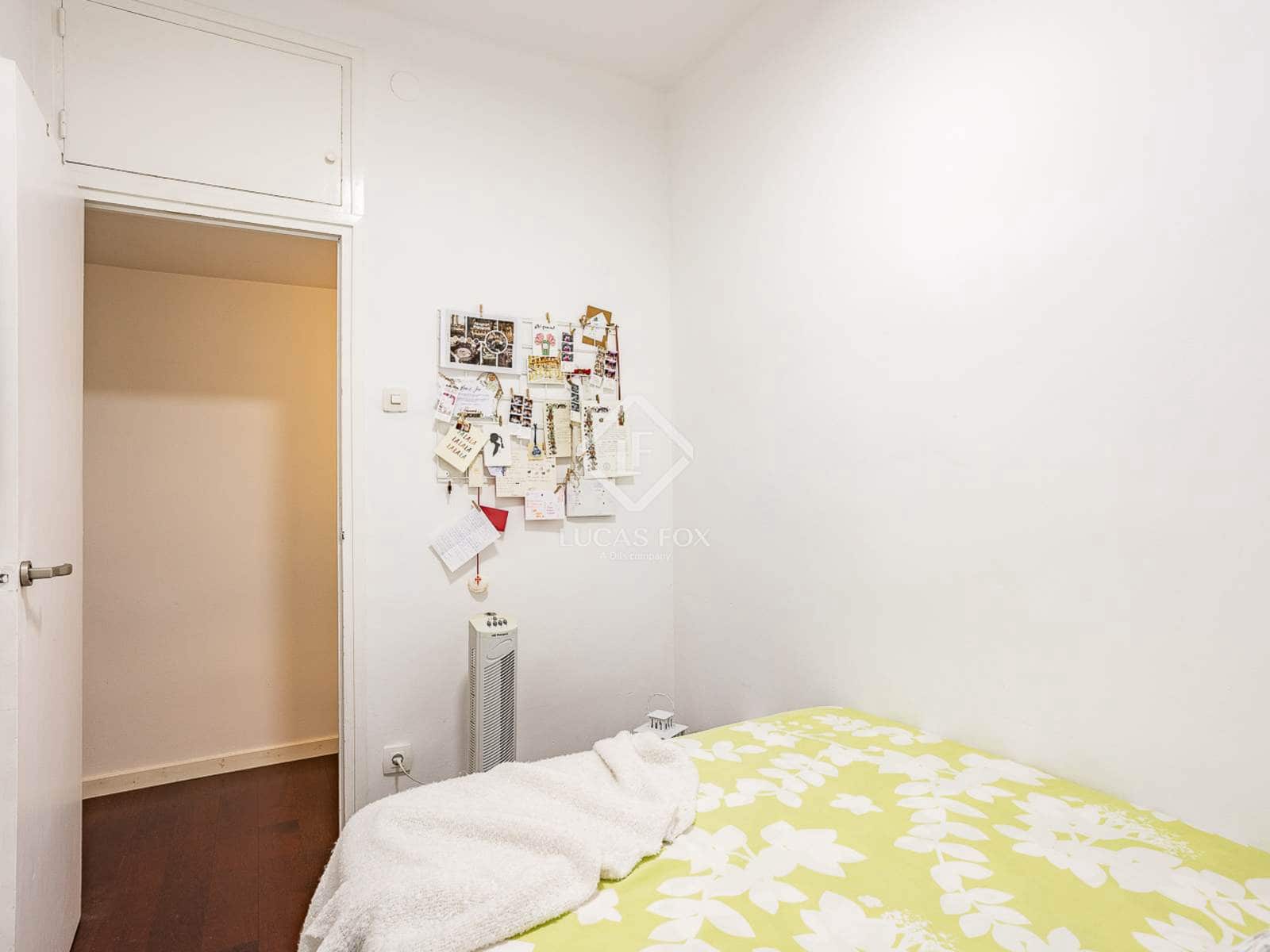 4 slaapkamer Appartement te koop in Barcelona stad - € 520.000 (Ref: 9372248)