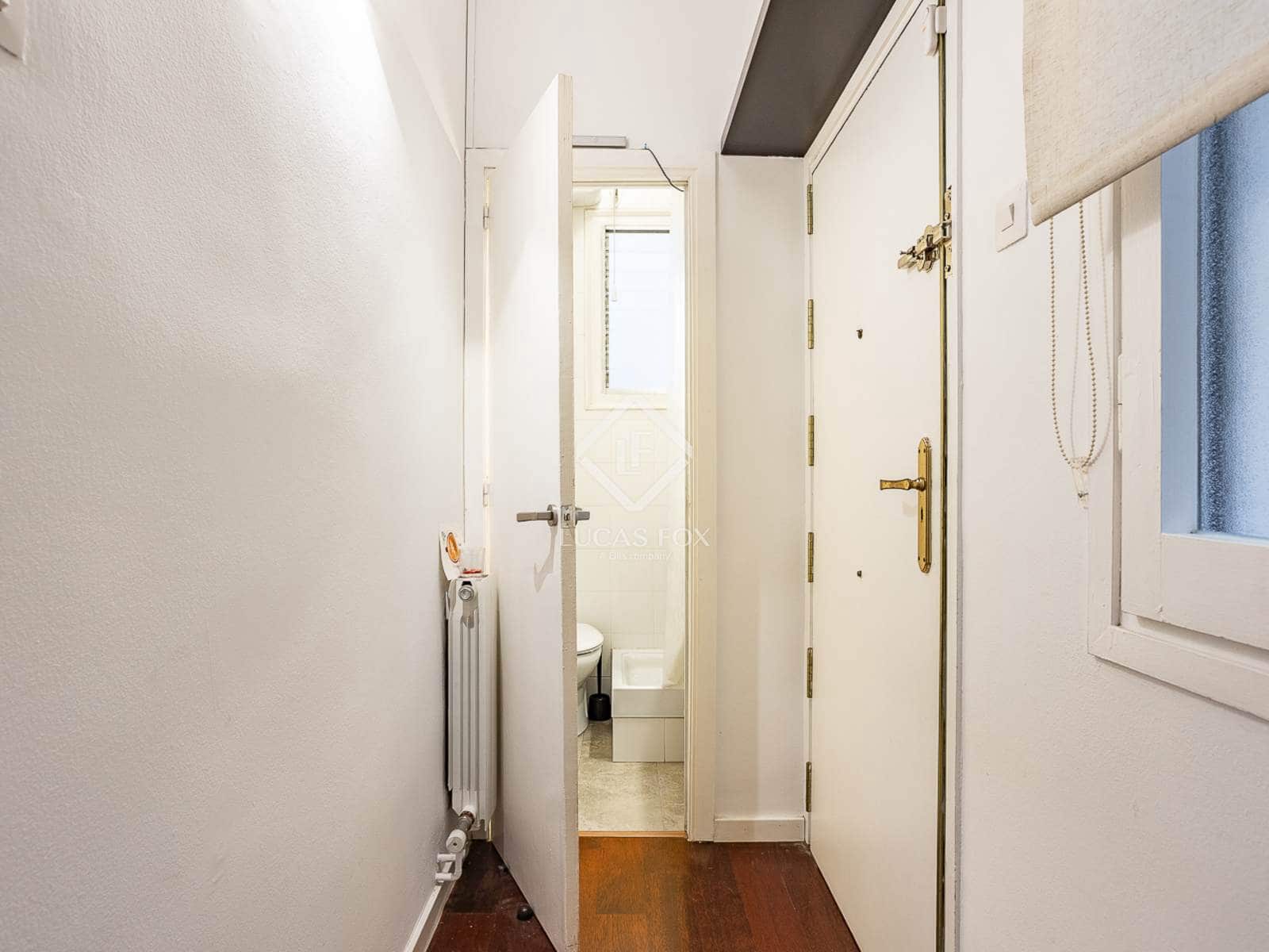 4 slaapkamer Appartement te koop in Barcelona stad - € 520.000 (Ref: 9372248)