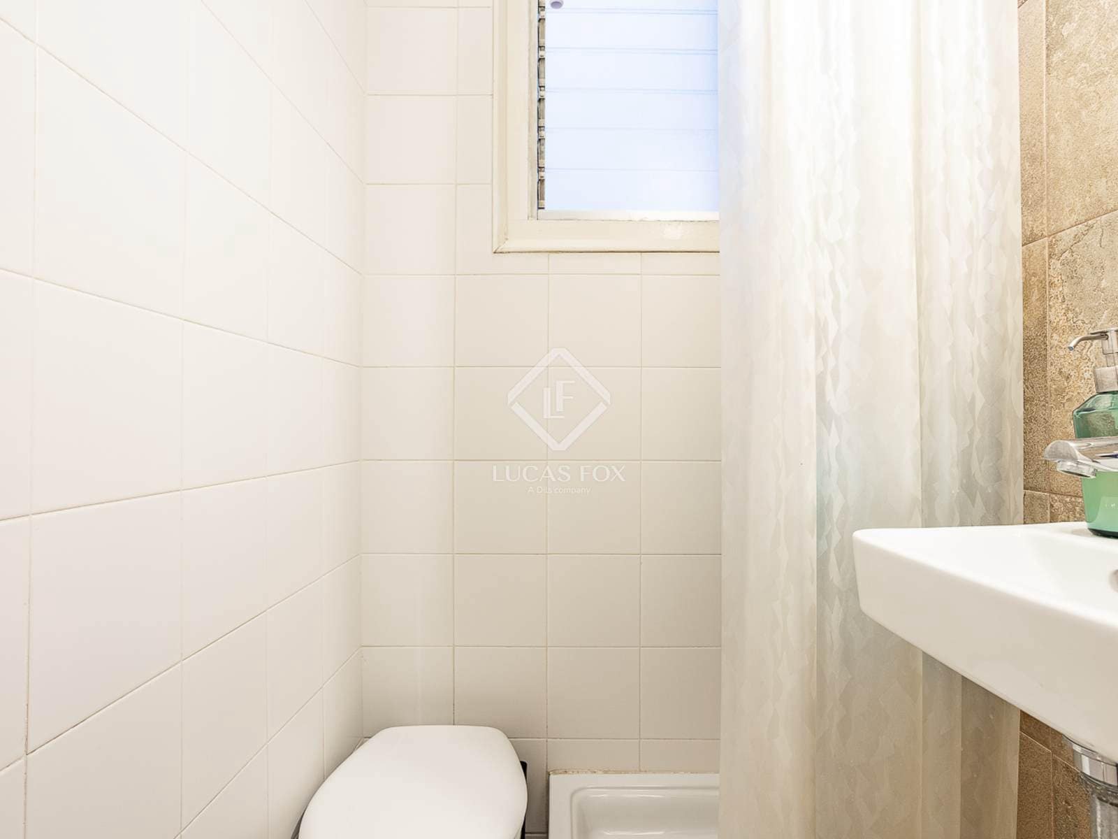 4 slaapkamer Appartement te koop in Barcelona stad - € 520.000 (Ref: 9372248)