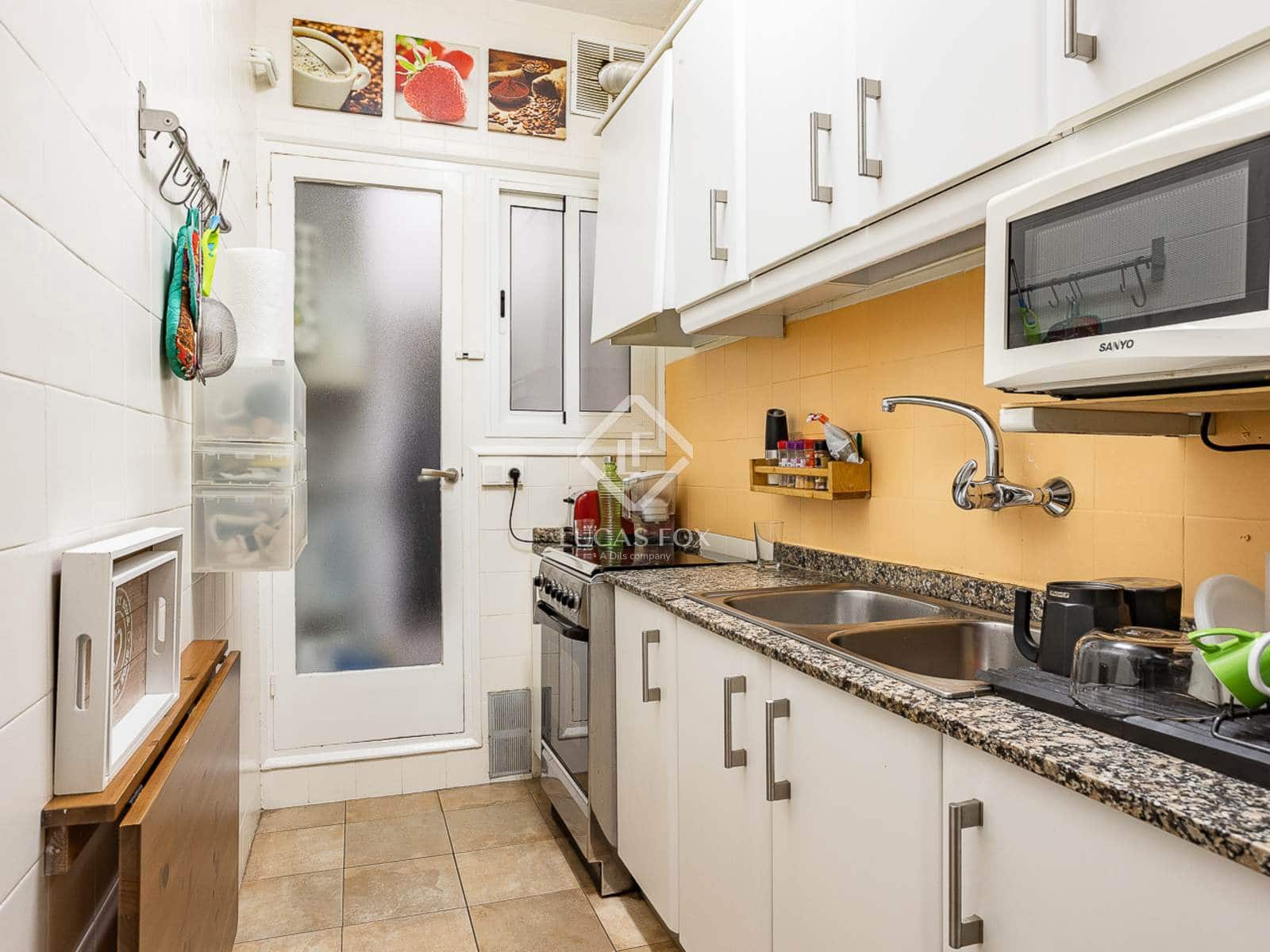 4 slaapkamer Appartement te koop in Barcelona stad - € 520.000 (Ref: 9372248)