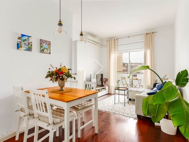 4 slaapkamer Appartement te koop in Barcelona stad - € 520.000 (Ref: 9372248)