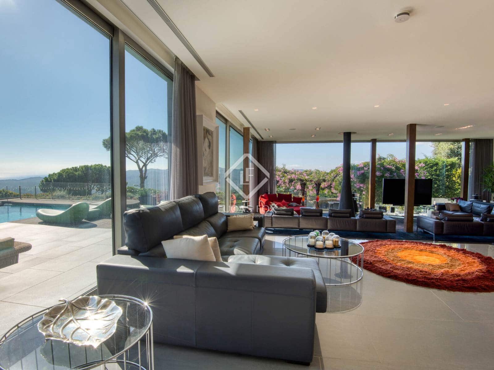 7 bedroom Villa for sale in Platja d'Aro with pool garage - € 8,800,000 (Ref: 9372250)