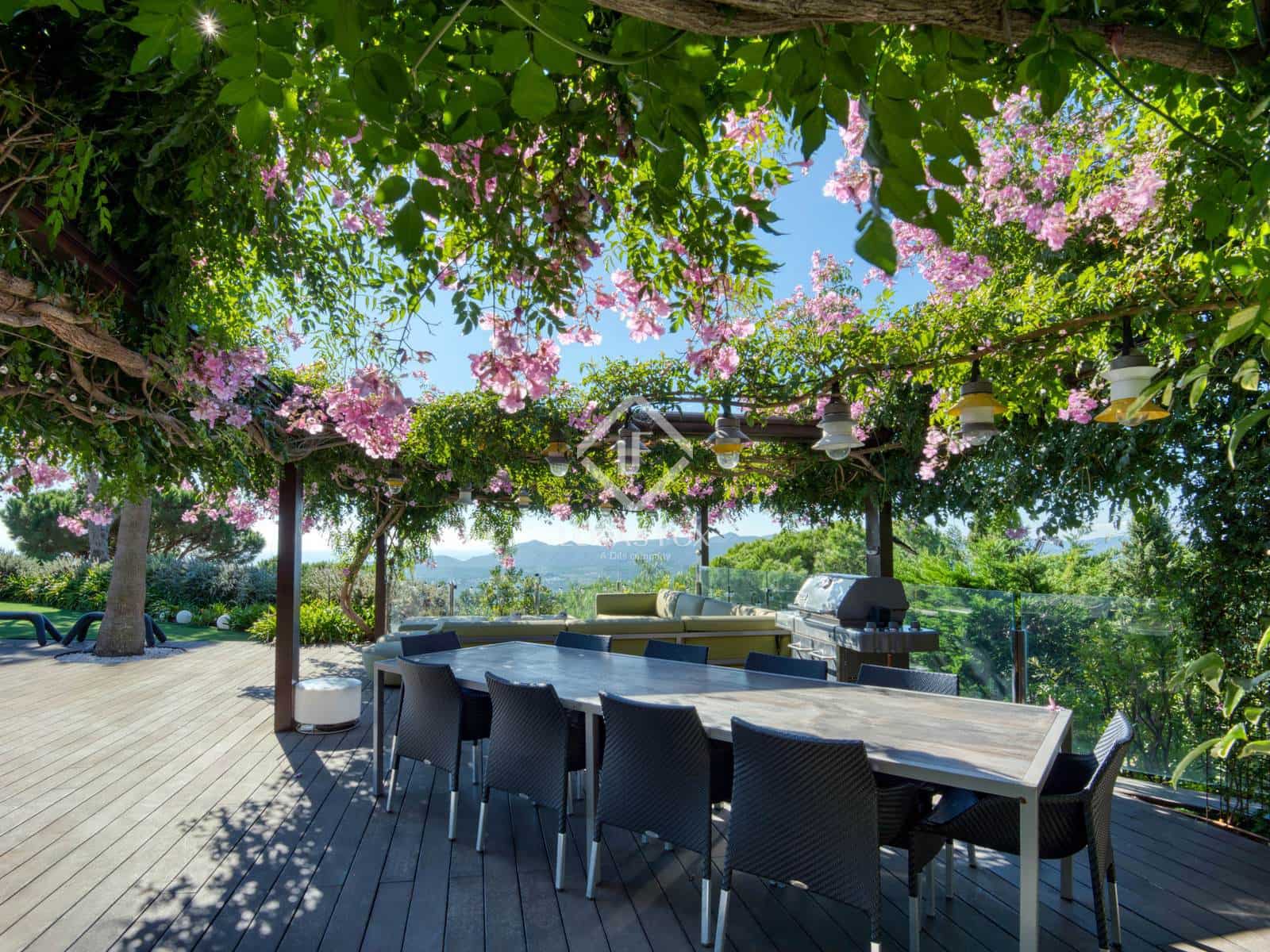 7 bedroom Villa for sale in Platja d'Aro with pool garage - € 8,800,000 (Ref: 9372250)