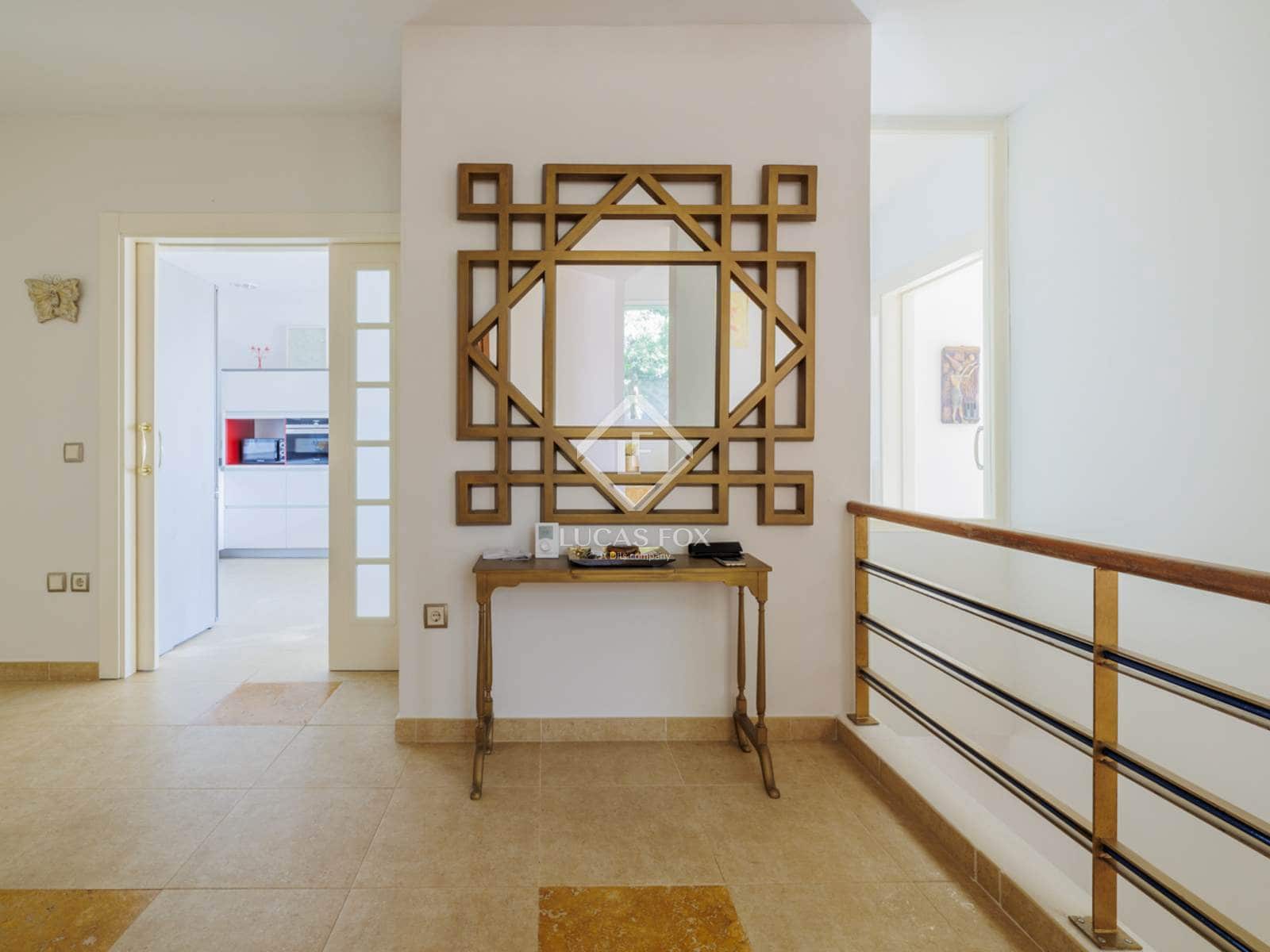 5 slaapkamer Villa te koop in Boadilla del Monte met zwembad garage - € 1.150.000 (Ref: 9372251)