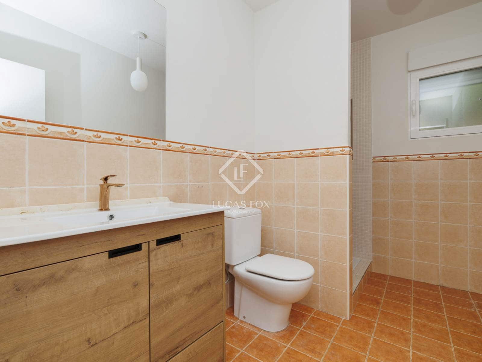 5 slaapkamer Villa te koop in Boadilla del Monte met zwembad garage - € 1.150.000 (Ref: 9372251)