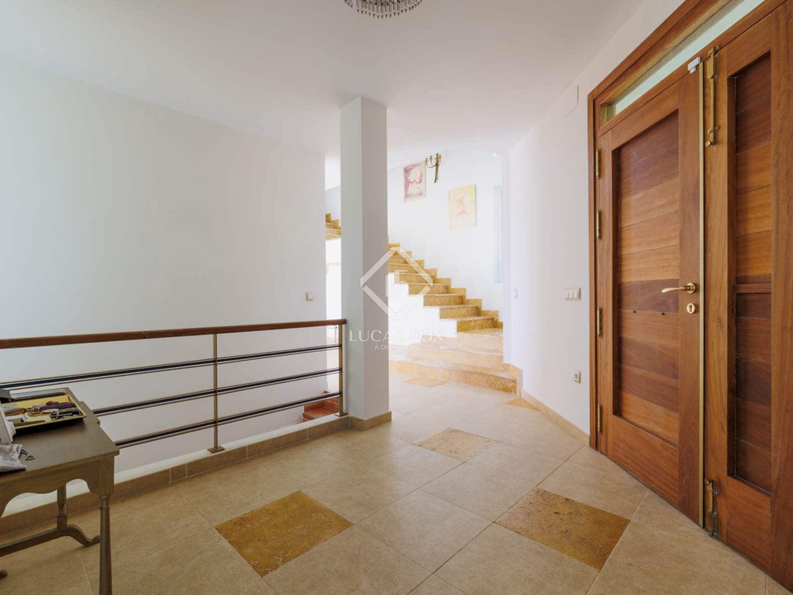 5 slaapkamer Villa te koop in Boadilla del Monte met zwembad garage - € 1.150.000 (Ref: 9372251)