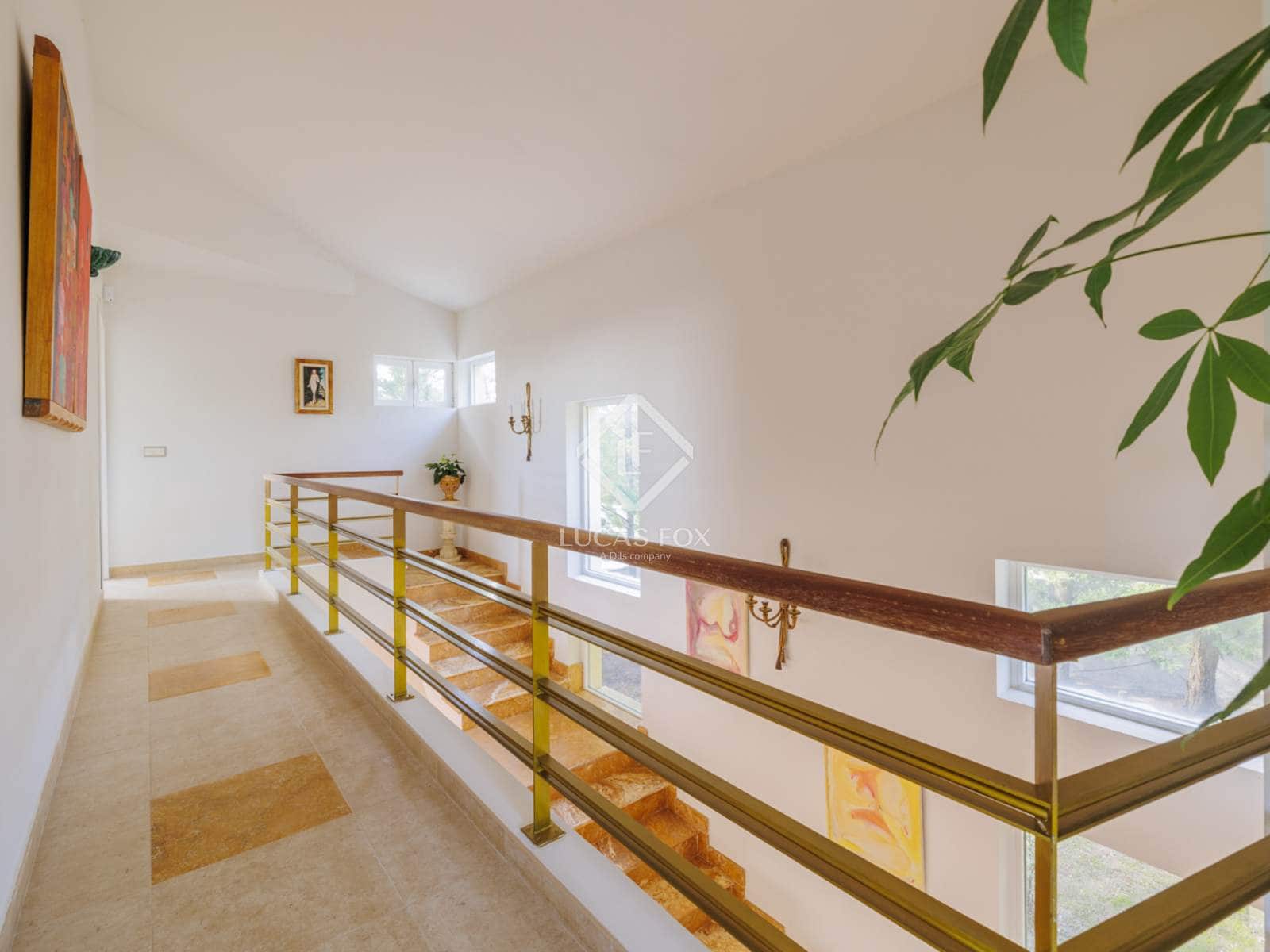 5 slaapkamer Villa te koop in Boadilla del Monte met zwembad garage - € 1.150.000 (Ref: 9372251)