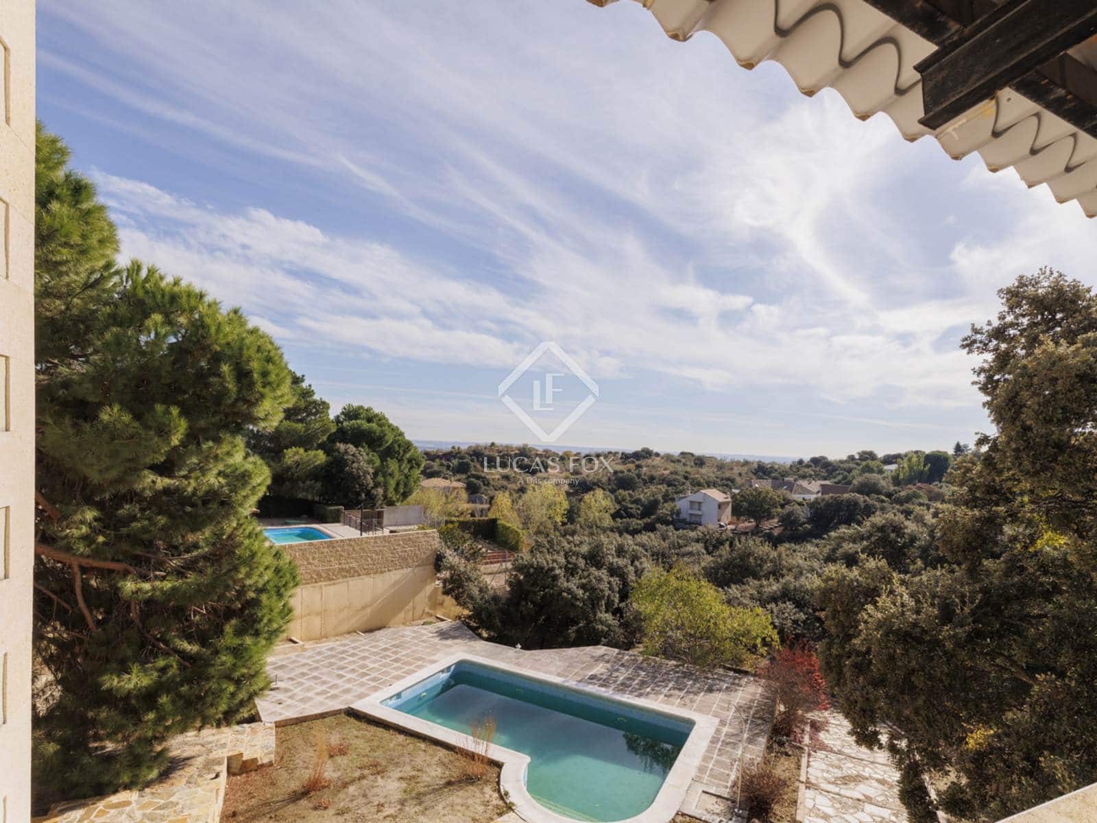 5 slaapkamer Villa te koop in Boadilla del Monte met zwembad garage - € 1.150.000 (Ref: 9372251)