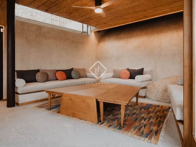 7 soverom Kommersiell til salgs i Capmany med svømmebasseng garasje - € 1 450 000 (Ref: 9373899)