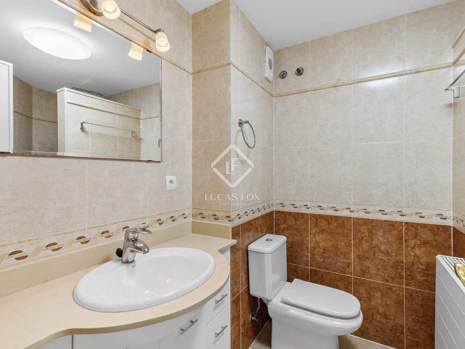 3 bedroom Villa for sale in Altea with pool garage - € 649,000 (Ref: 9374247)