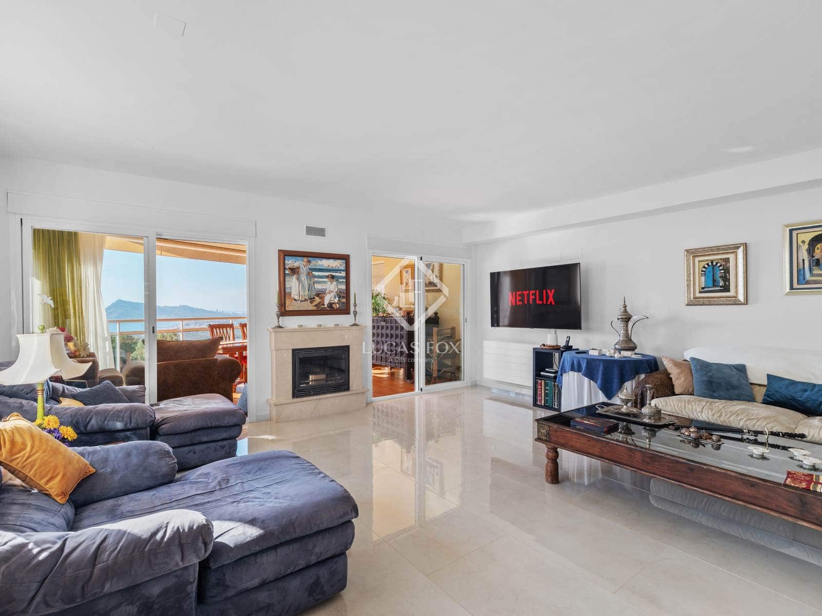 3 bedroom Villa for sale in Altea with pool garage - € 649,000 (Ref: 9374247)