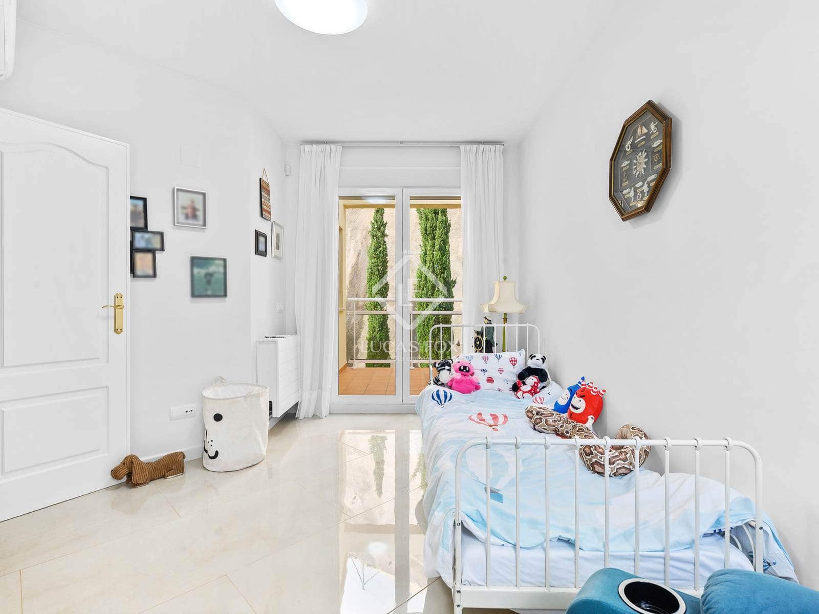 3 bedroom Villa for sale in Altea with pool garage - € 649,000 (Ref: 9374247)