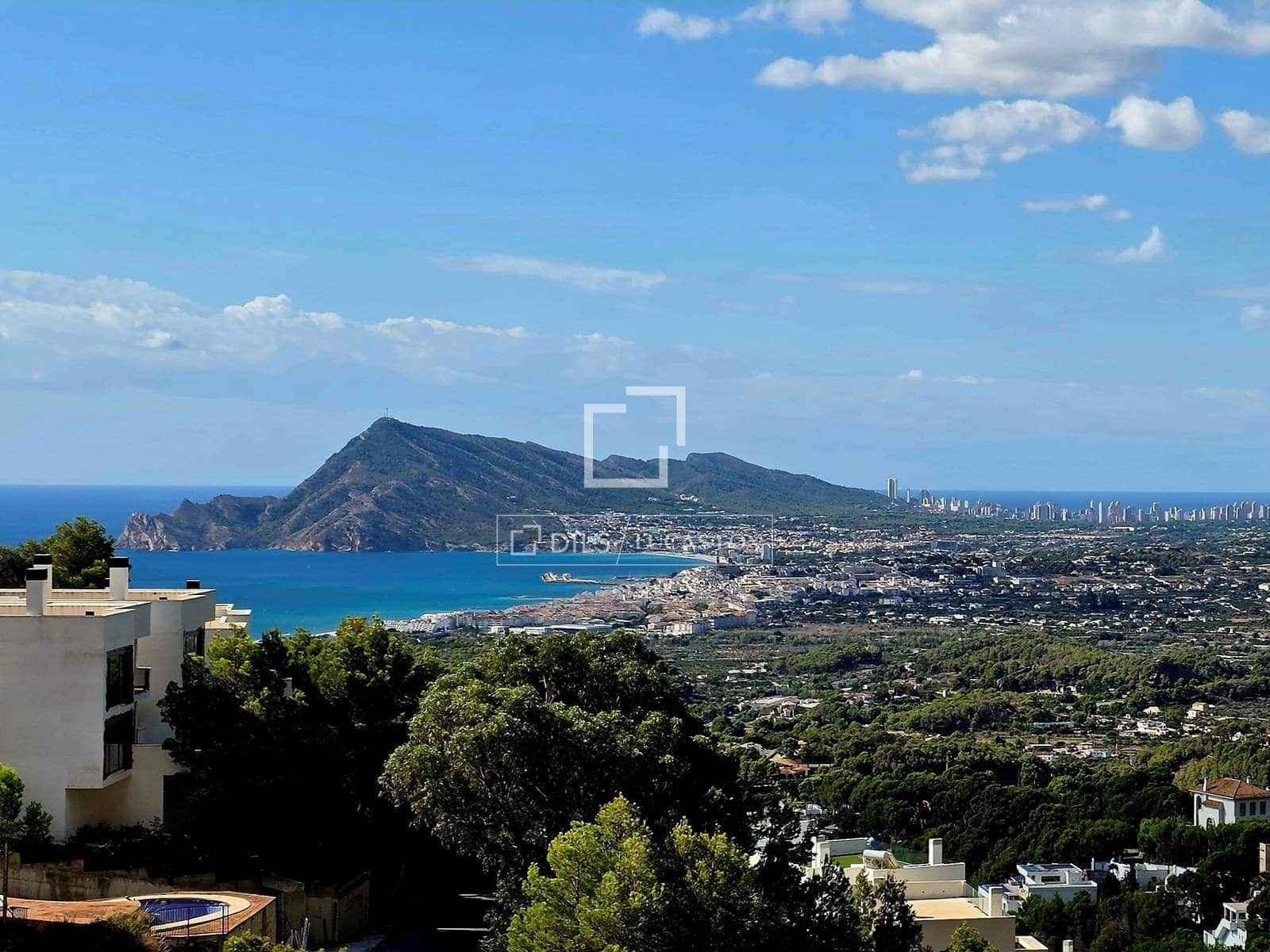 3 bedroom Villa for sale in Altea with pool garage - € 649,000 (Ref: 9374247)