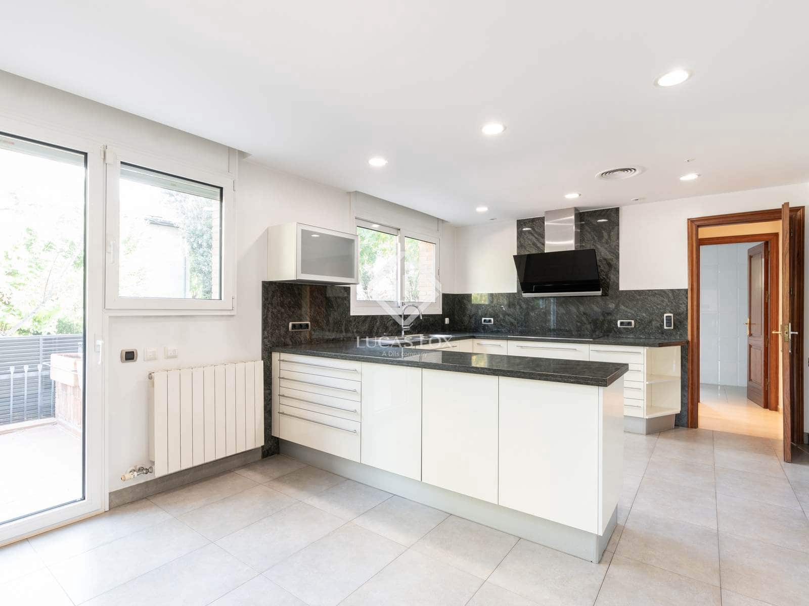 7 Zimmer Villa zu verkaufen in Sant Cugat del Valles mit Pool Garage - 2.550.000 € (Ref: 9377959)