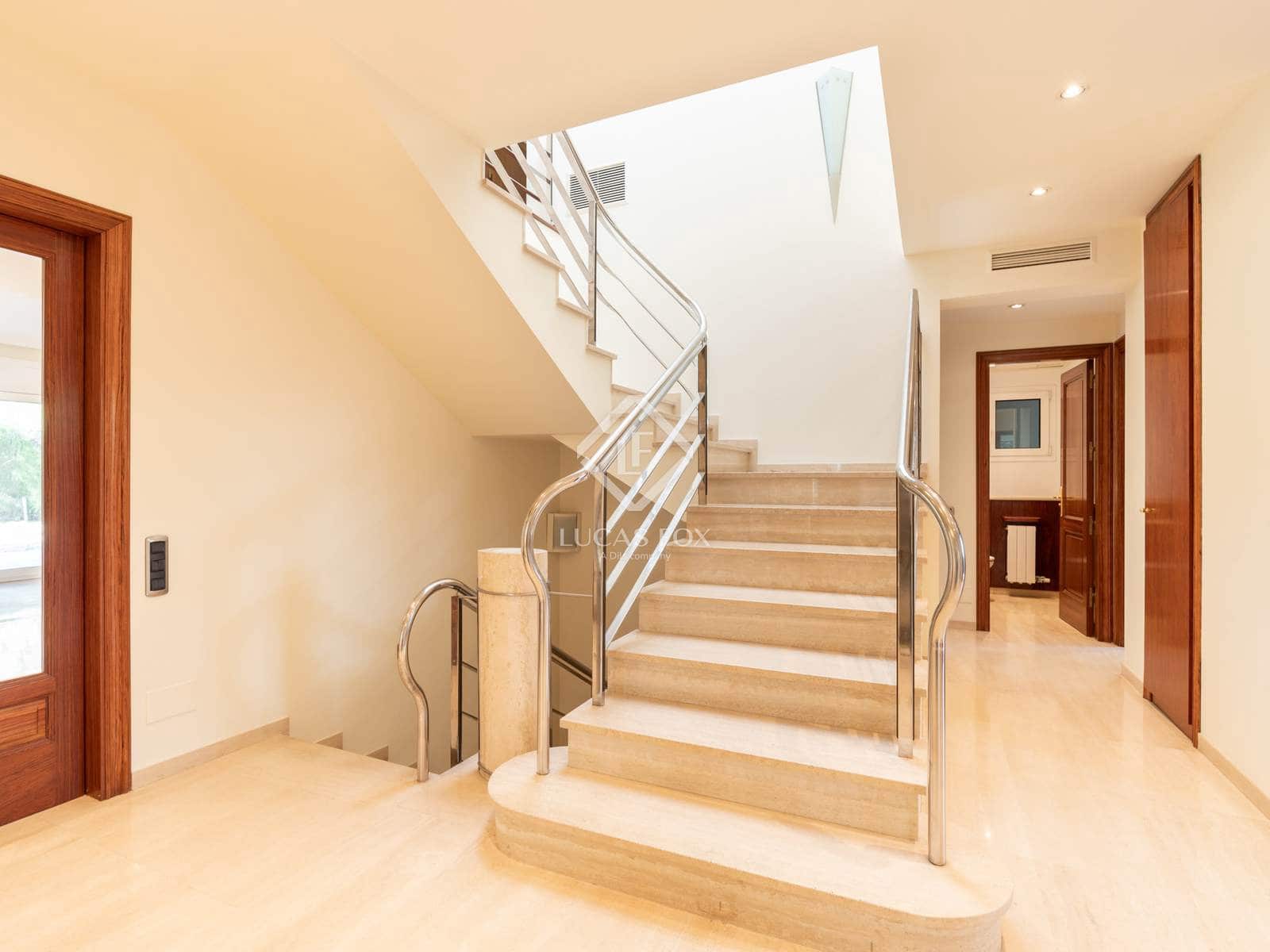 7 Zimmer Villa zu verkaufen in Sant Cugat del Valles mit Pool Garage - 2.550.000 € (Ref: 9377959)