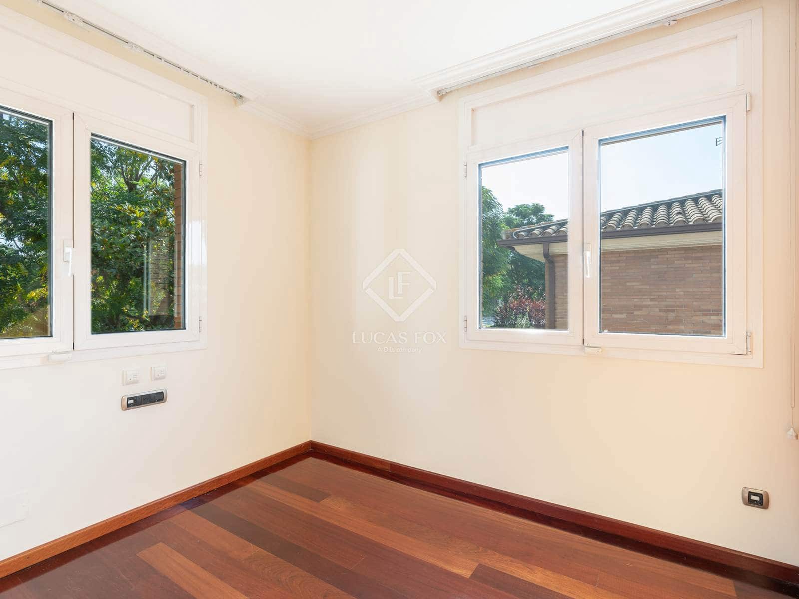 7 Zimmer Villa zu verkaufen in Sant Cugat del Valles mit Pool Garage - 2.550.000 € (Ref: 9377959)