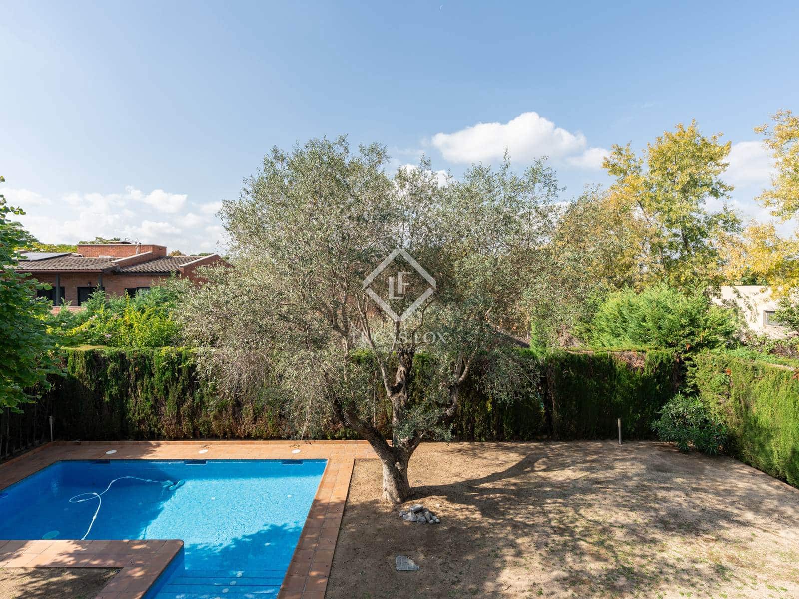 7 Zimmer Villa zu verkaufen in Sant Cugat del Valles mit Pool Garage - 2.550.000 € (Ref: 9377959)