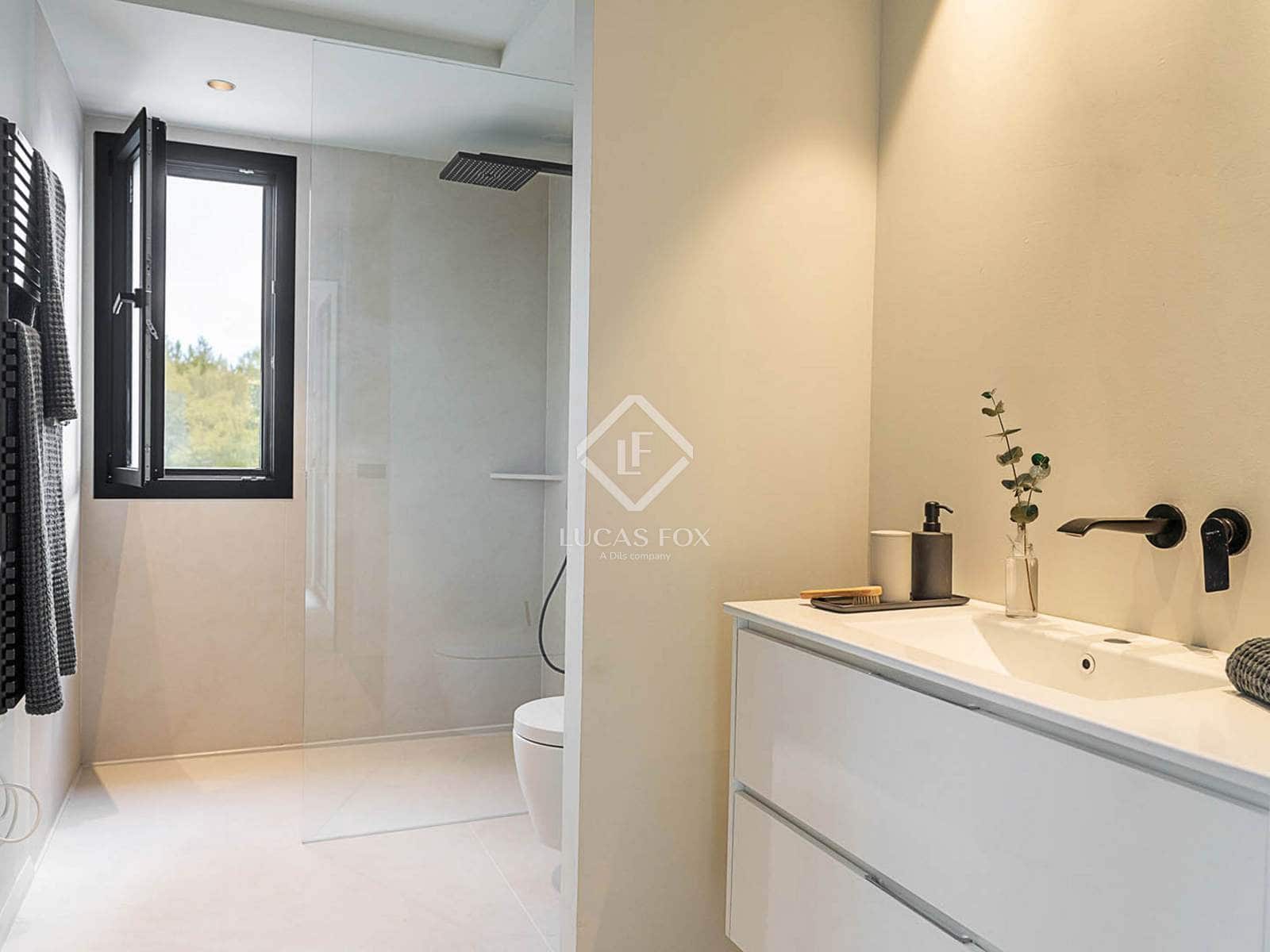 4 soveværelse Villa til salg i Palma de Mallorca med swimmingpool garage - € 2.790.000 (Ref: 9378098)