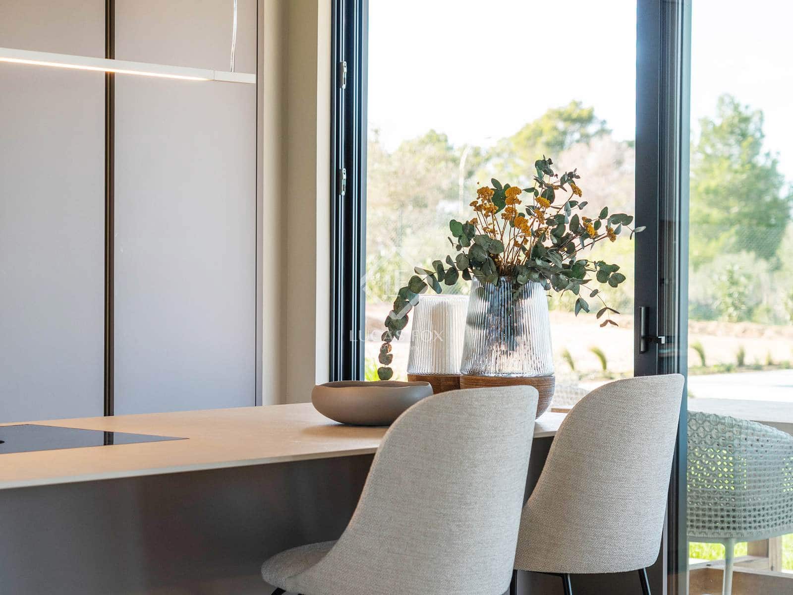 4 soveværelse Villa til salg i Palma de Mallorca med swimmingpool garage - € 2.790.000 (Ref: 9378098)