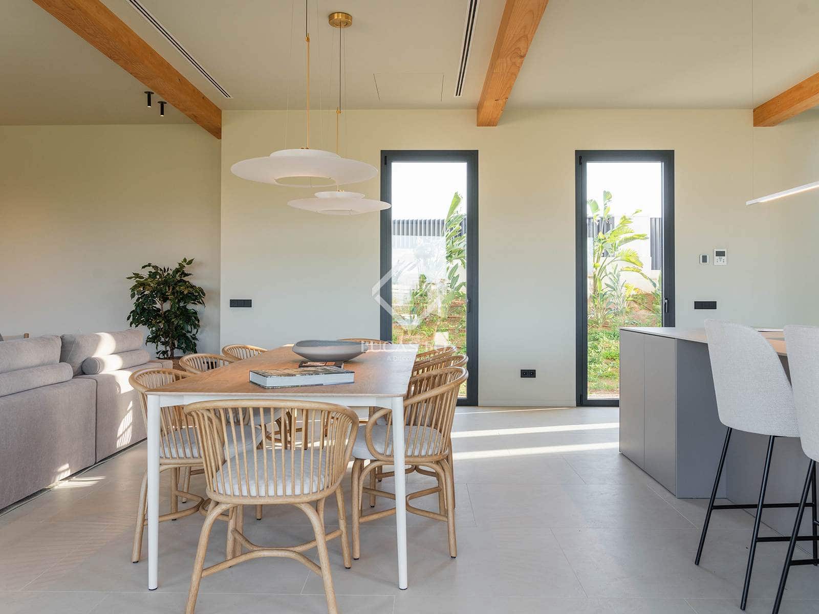 4 soveværelse Villa til salg i Palma de Mallorca med swimmingpool garage - € 2.790.000 (Ref: 9378098)