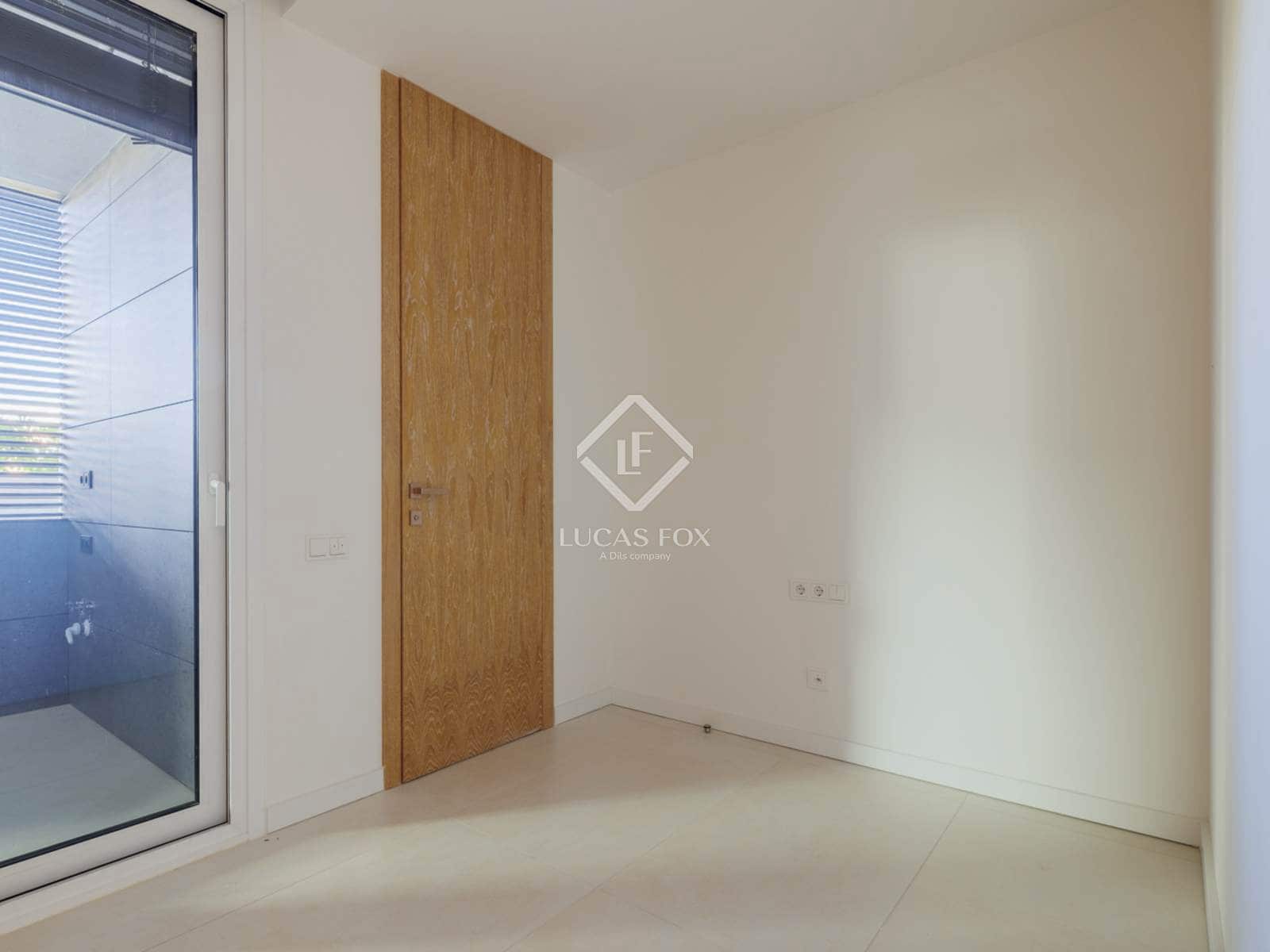 4 sypialnia Apartament na sprzedaż w Pozuelo de Alarcon z basenem garażem - 3 000 000 € (Ref: 9378099)