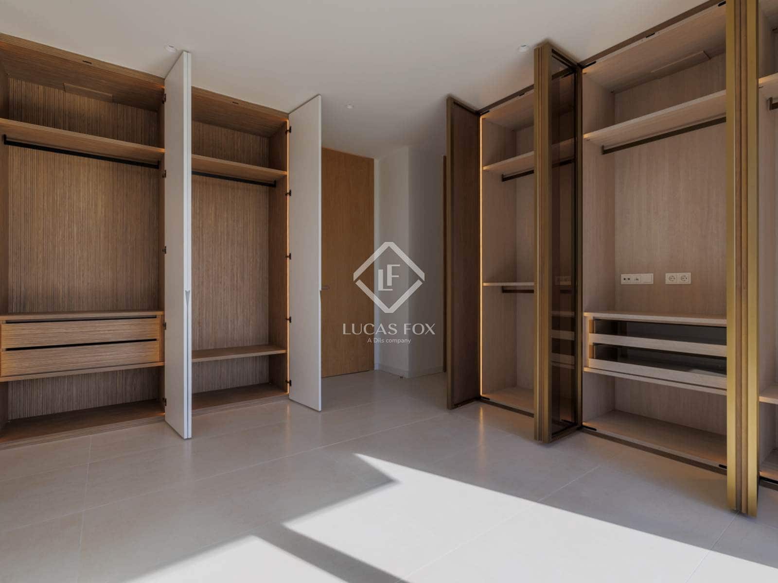 4 sypialnia Apartament na sprzedaż w Pozuelo de Alarcon z basenem garażem - 3 000 000 € (Ref: 9378099)