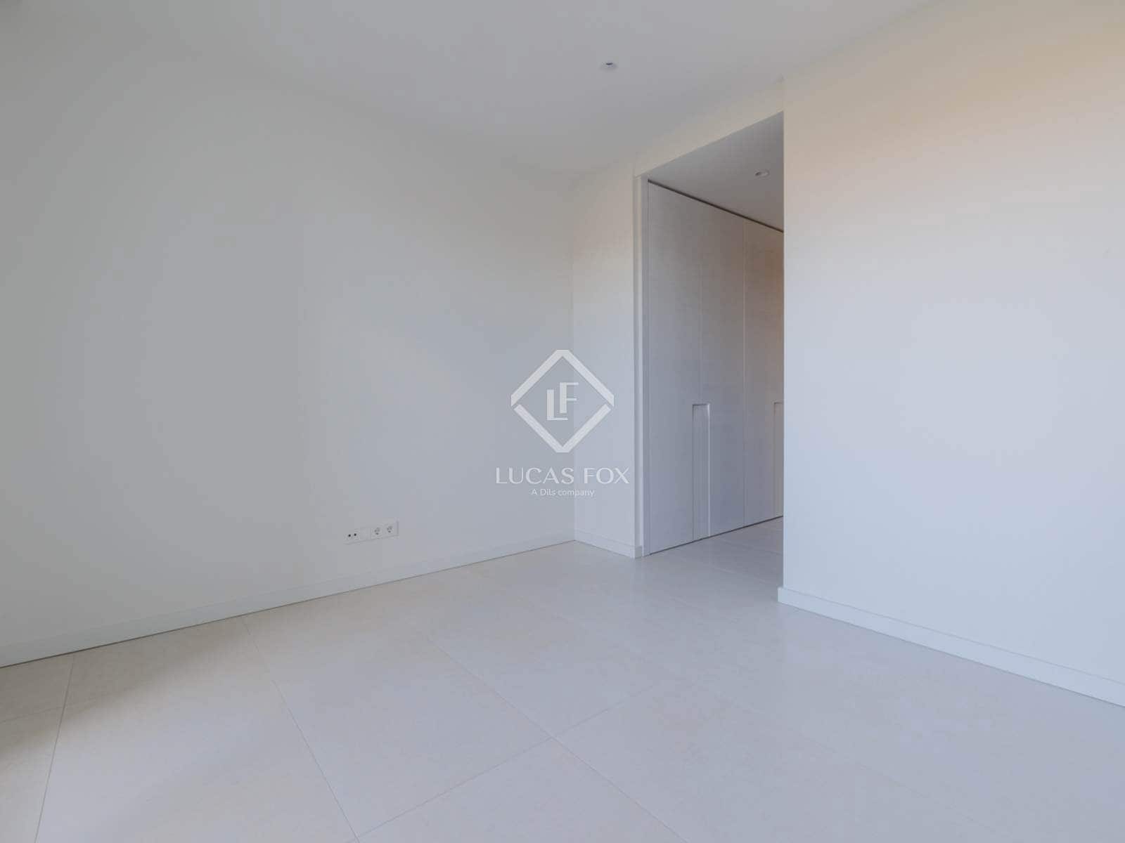 4 sypialnia Apartament na sprzedaż w Pozuelo de Alarcon z basenem garażem - 3 000 000 € (Ref: 9378099)