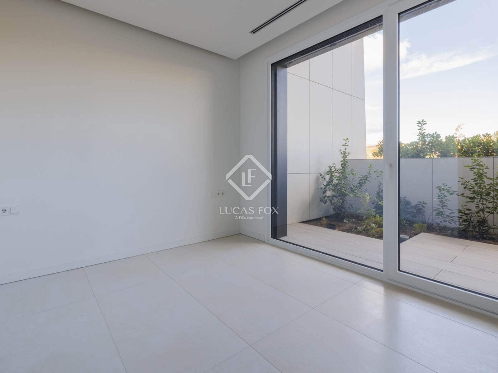 4 sypialnia Apartament na sprzedaż w Pozuelo de Alarcon z basenem garażem - 3 000 000 € (Ref: 9378099)