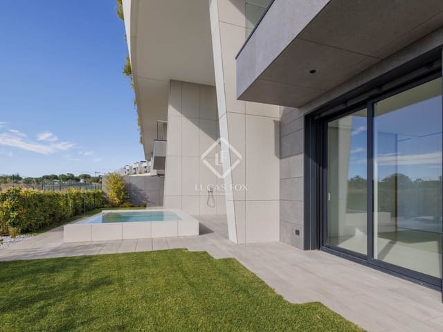 4 sypialnia Apartament na sprzedaż w Pozuelo de Alarcón z basenem garażem - 3 000 000 € (Ref: 9378099)