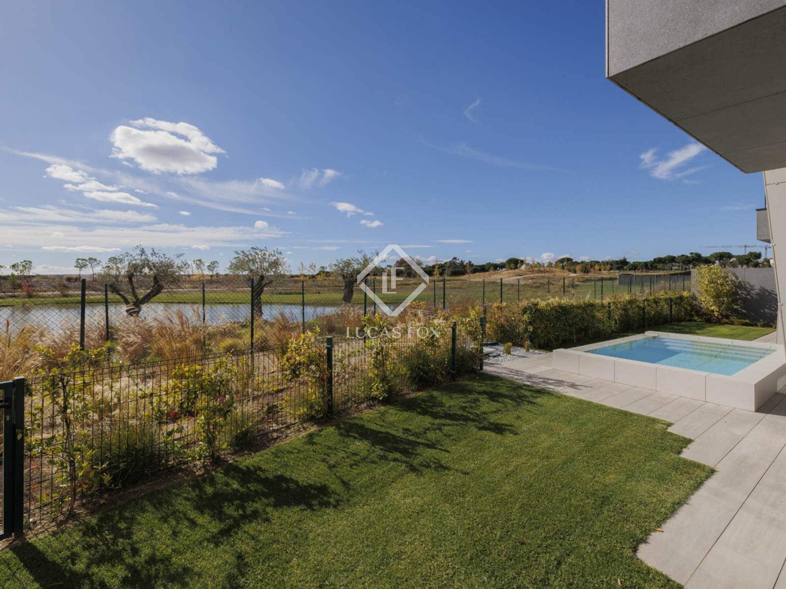 4 sypialnia Apartament na sprzedaż w Pozuelo de Alarcon z basenem garażem - 3 000 000 € (Ref: 9378099)