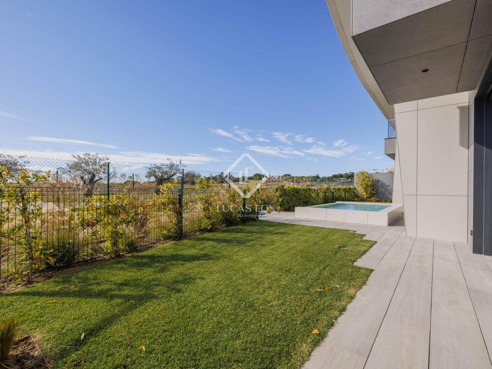 4 sypialnia Apartament na sprzedaż w Pozuelo de Alarcon z basenem garażem - 3 000 000 € (Ref: 9378099)