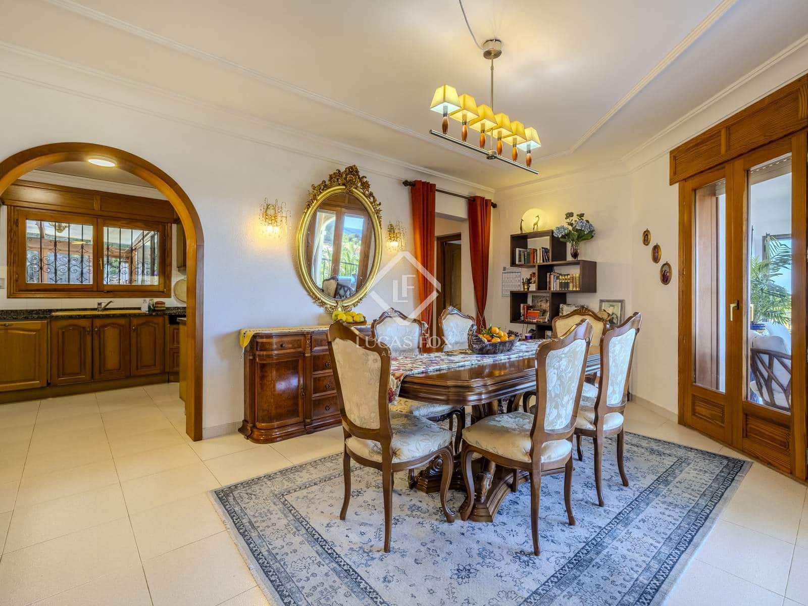 4 quarto Moradia para venda em Denia com piscina garagem - 990 000 € (Ref: 9378260)