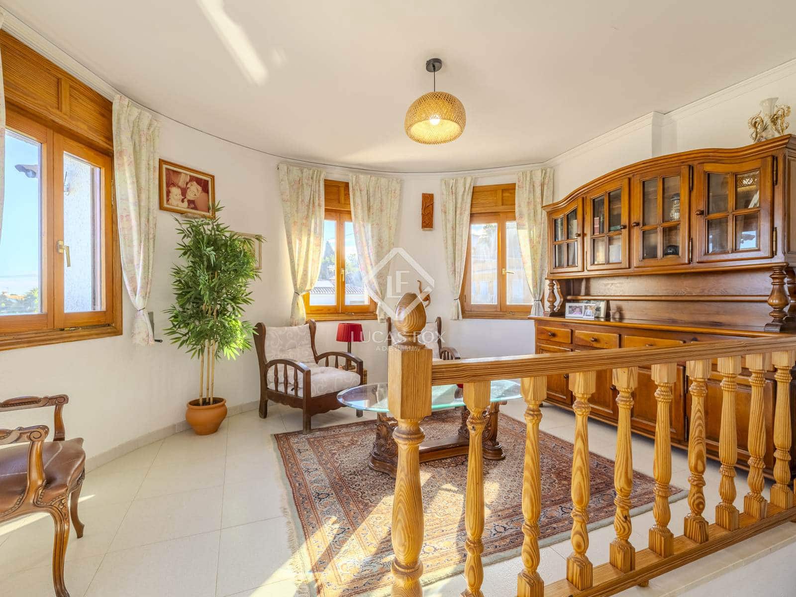 4 quarto Moradia para venda em Denia com piscina garagem - 990 000 € (Ref: 9378260)