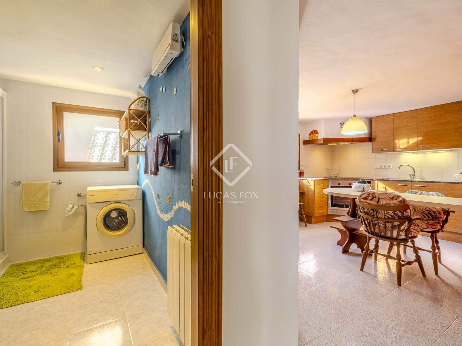 4 quarto Moradia para venda em Denia com piscina garagem - 990 000 € (Ref: 9378260)