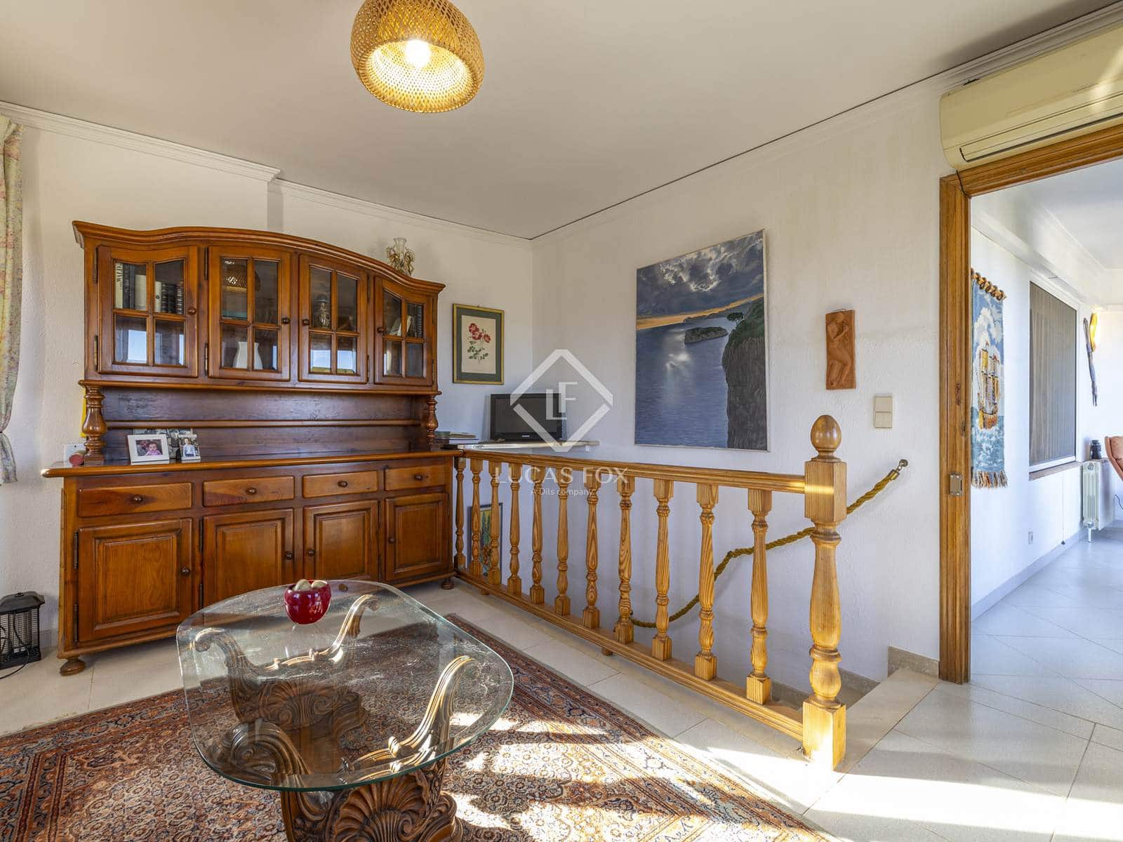 4 quarto Moradia para venda em Denia com piscina garagem - 990 000 € (Ref: 9378260)