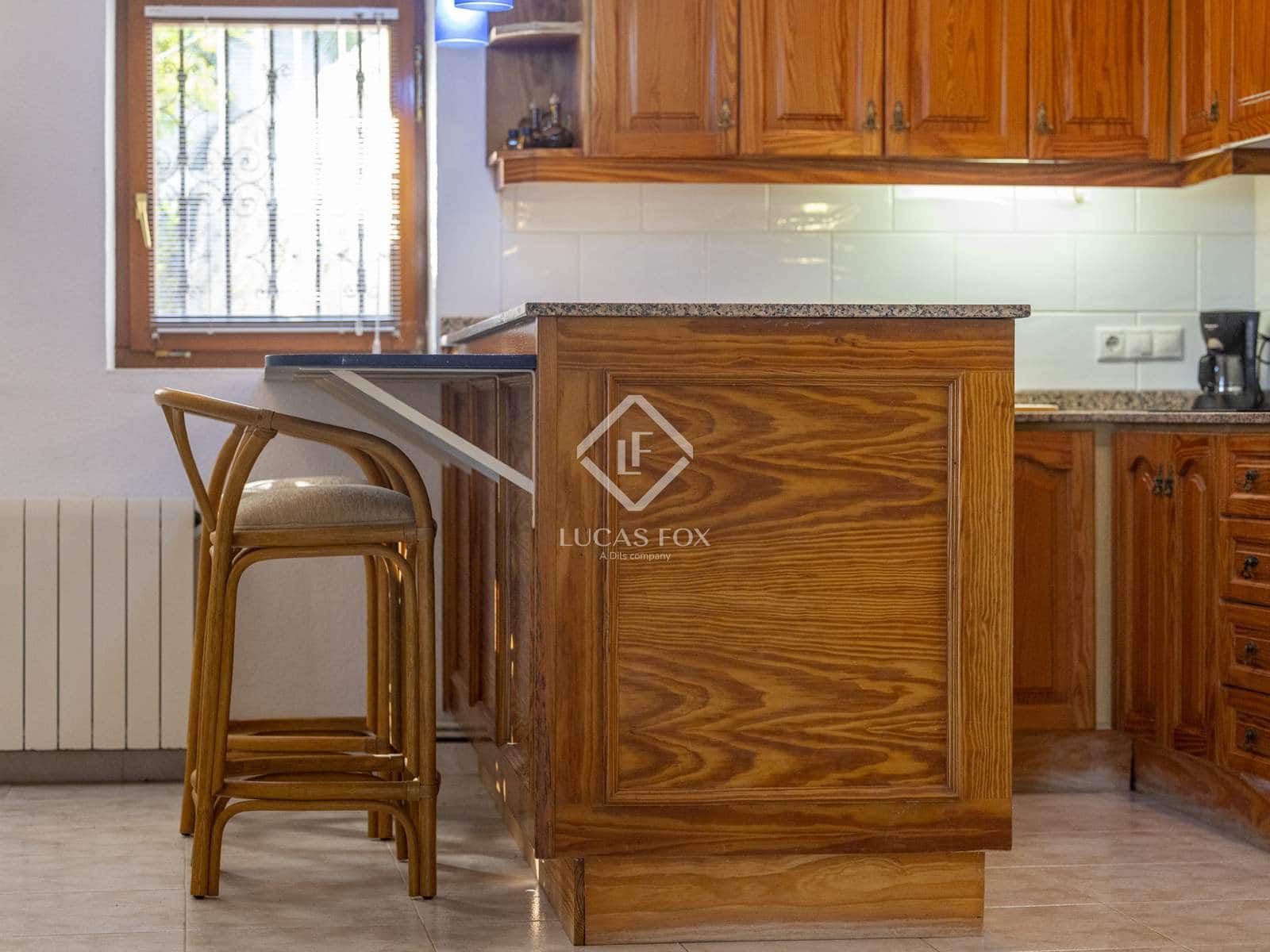 4 quarto Moradia para venda em Denia com piscina garagem - 990 000 € (Ref: 9378260)