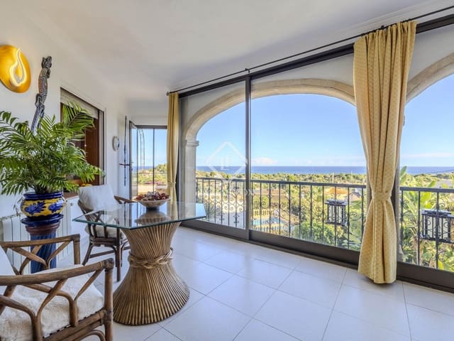 4 quarto Moradia para venda em Dénia com piscina garagem - 990 000 € (Ref: 9378260)