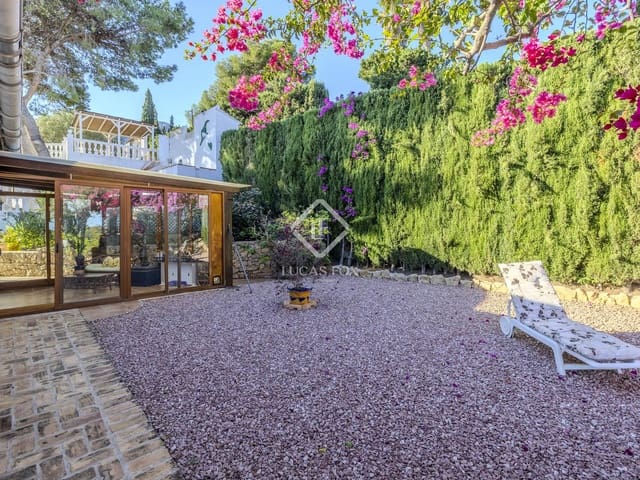 4 quarto Moradia para venda em Dénia com piscina garagem - 990 000 € (Ref: 9378260)