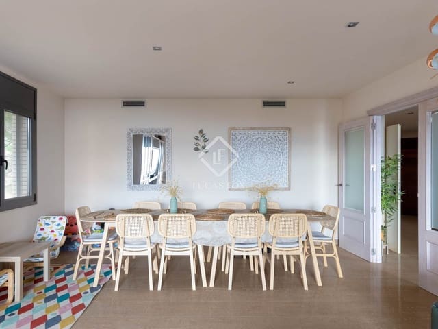 5 Zimmer Villa zu verkaufen in Premià de Dalt mit Pool Garage - 1.280.000 € (Ref: 9378448)