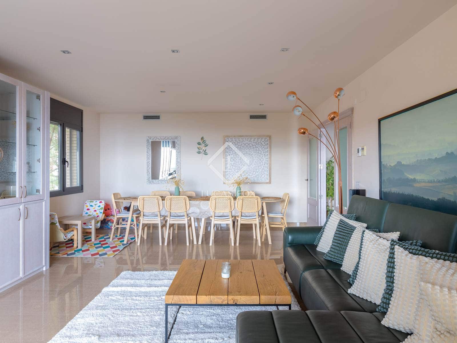 5 chambre Villa/Maison à vendre à Premia de Dalt avec piscine garage - 1 280 000 € (Ref: 9378448)