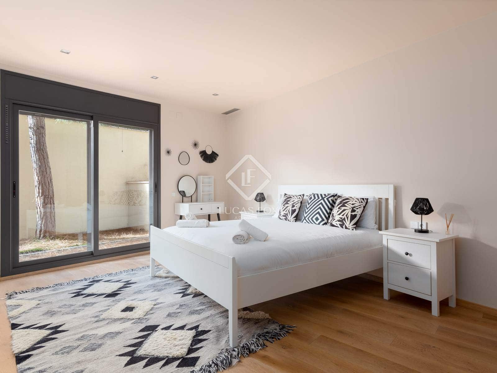 5 chambre Villa/Maison à vendre à Premia de Dalt avec piscine garage - 1 280 000 € (Ref: 9378448)