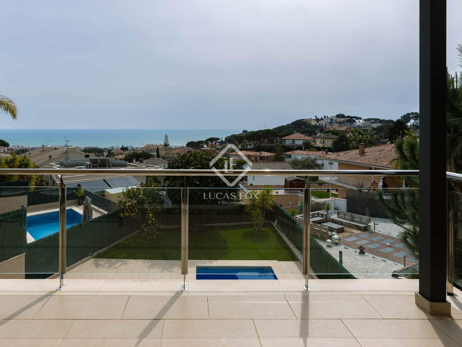 5 chambre Villa/Maison à vendre à Premia de Dalt avec piscine garage - 1 280 000 € (Ref: 9378448)