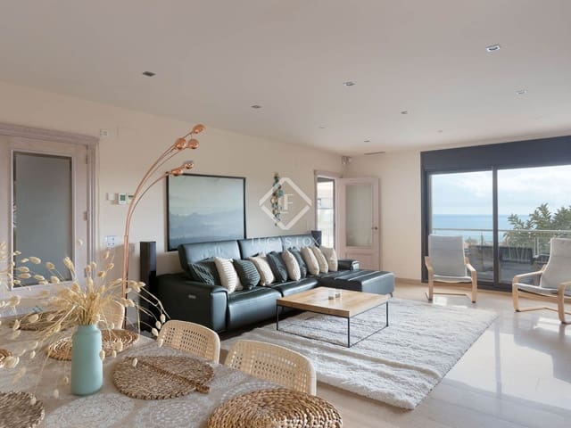 5 Zimmer Villa zu verkaufen in Premià de Dalt mit Pool Garage - 1.280.000 € (Ref: 9378448)