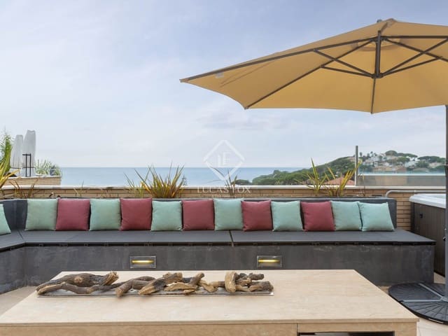 5 Zimmer Villa zu verkaufen in Premià de Dalt mit Pool Garage - 1.280.000 € (Ref: 9378448)