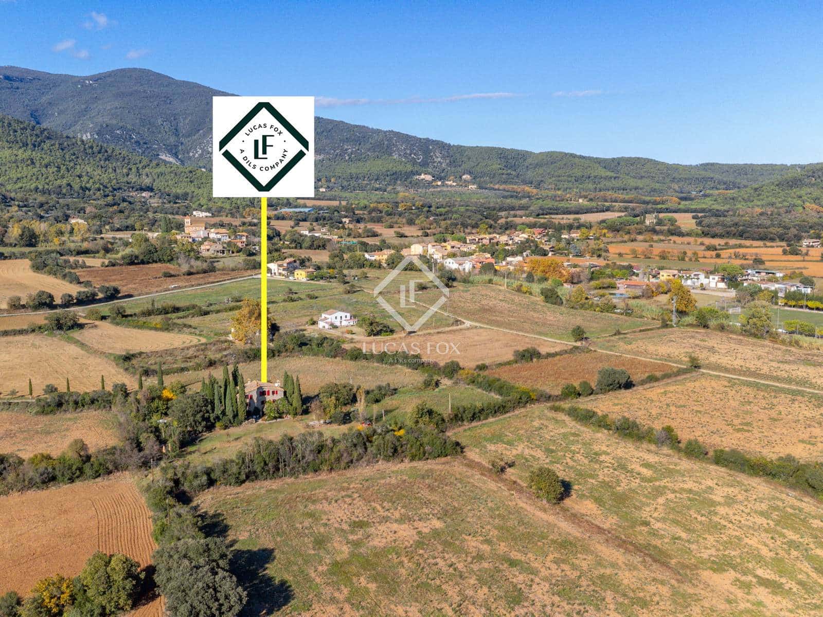 7 sypialnia Finka/Dom wiejski na sprzedaż w Maia de Montcal z basenem - 800 000 € (Ref: 9379441)