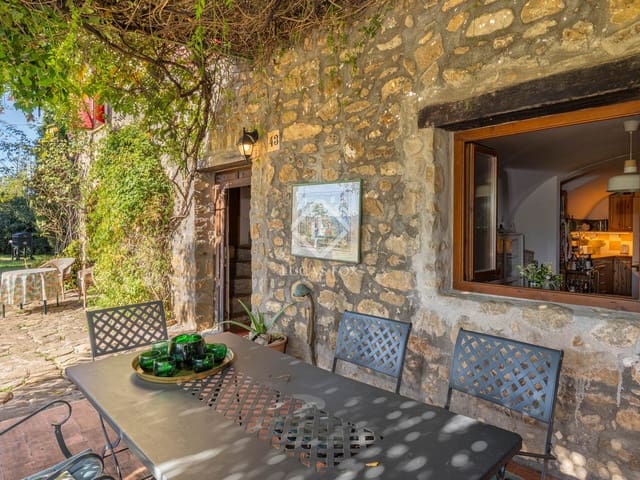 7 sypialnia Finka/Dom wiejski na sprzedaż w Maià de Montcal z basenem - 800 000 € (Ref: 9379441)