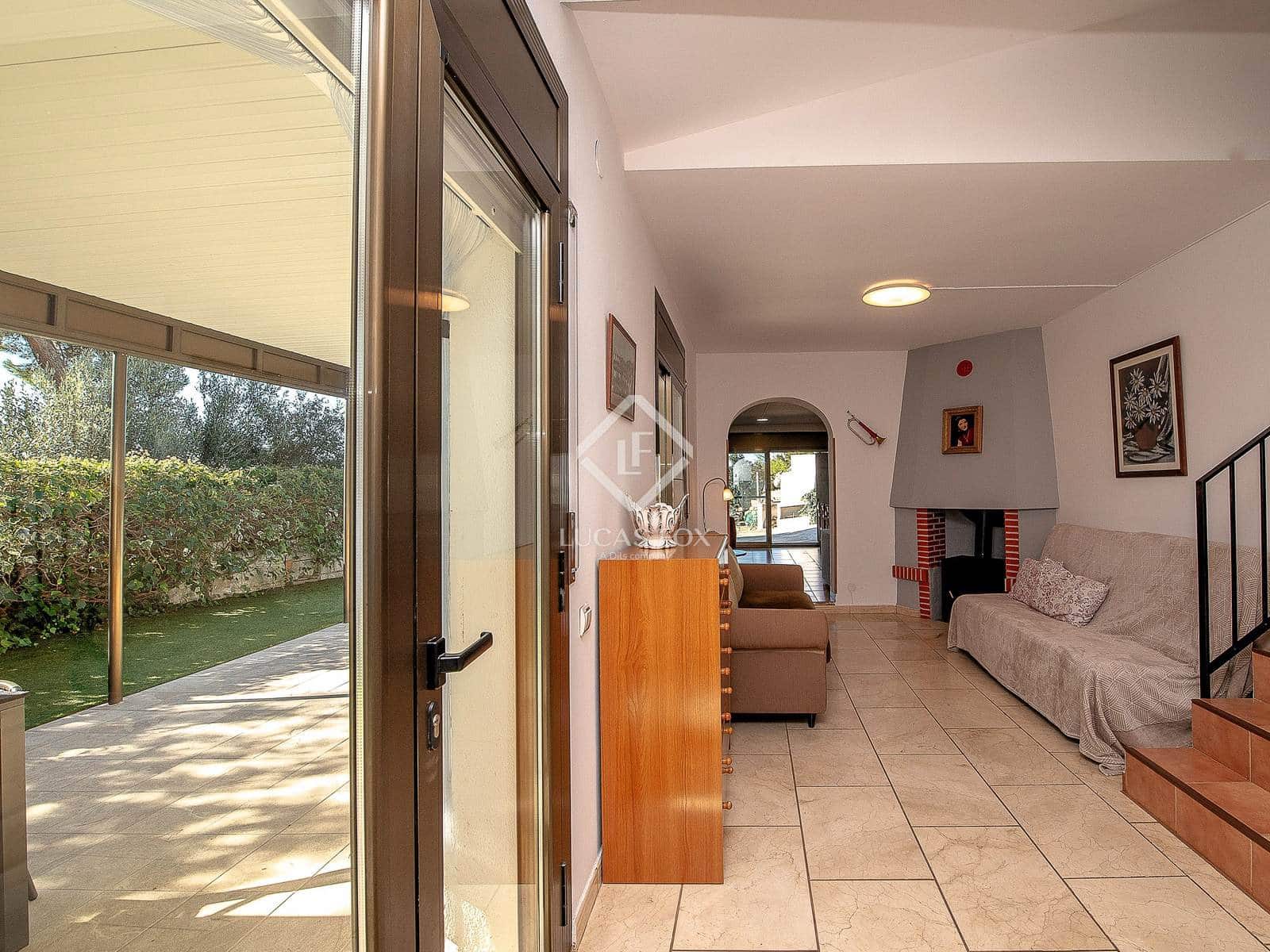 3 sypialnia Willa na sprzedaż w Santa Cristina d'Aro z basenem - 395 000 € (Ref: 9379657)