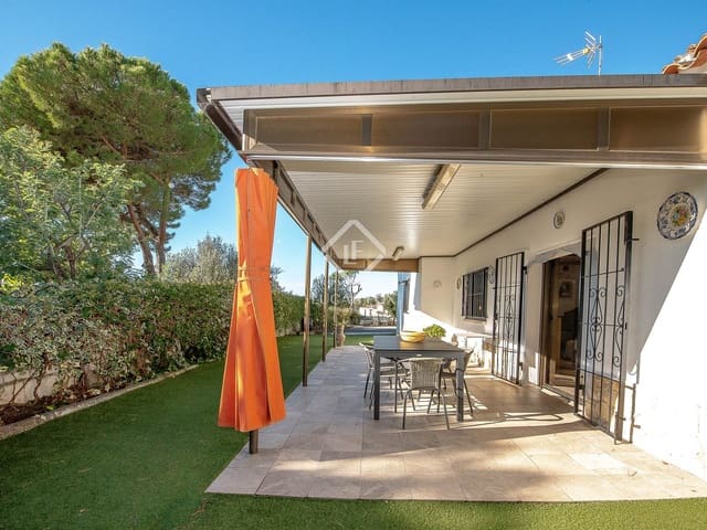 3 sypialnia Willa na sprzedaż w Santa Cristina d'Aro z basenem - 395 000 € (Ref: 9379657)