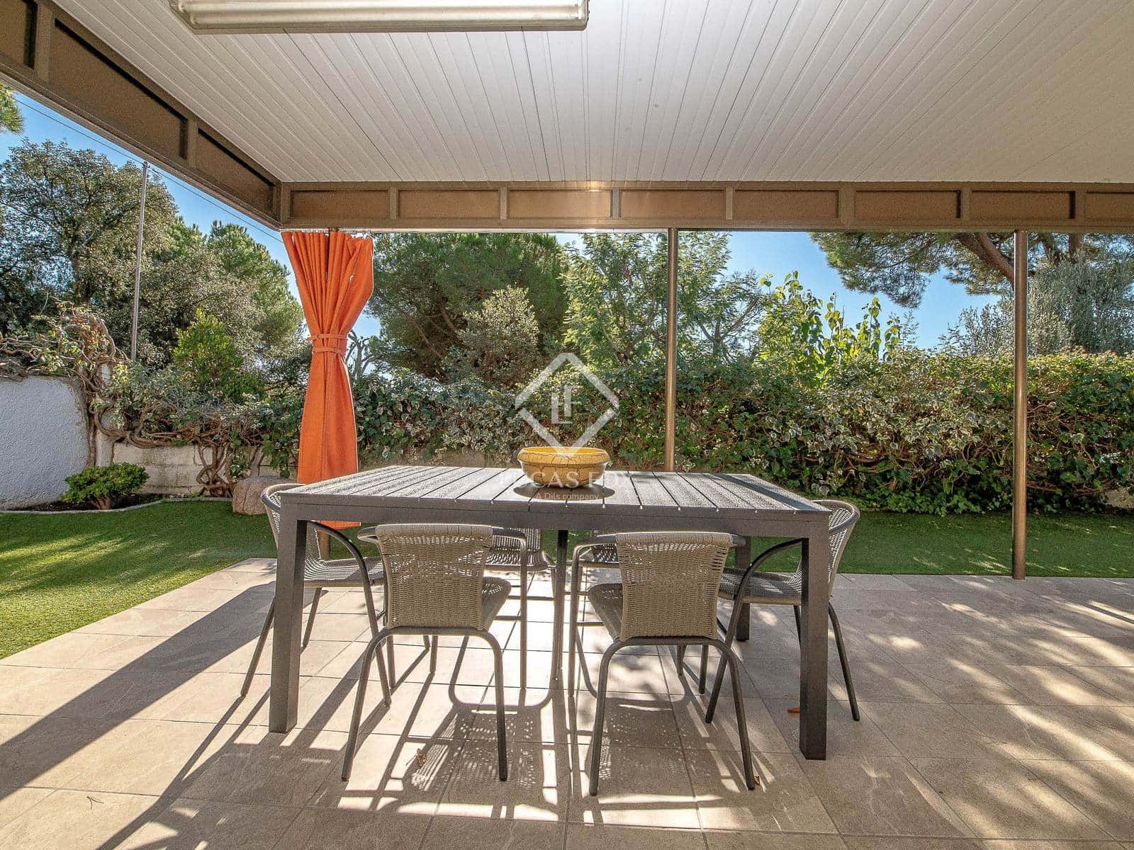 3 sypialnia Willa na sprzedaż w Santa Cristina d'Aro z basenem - 395 000 € (Ref: 9379657)